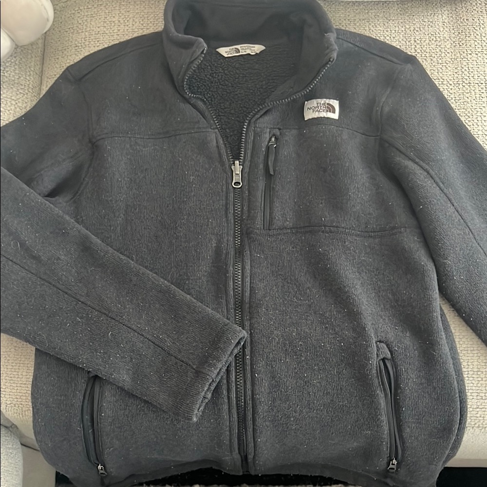 The North Face Youth XL Black Jacket